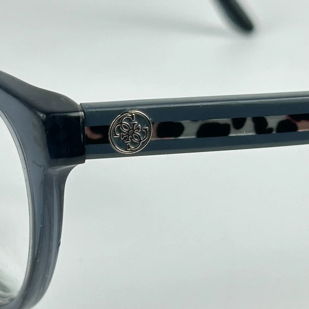 Guess gu2872 090